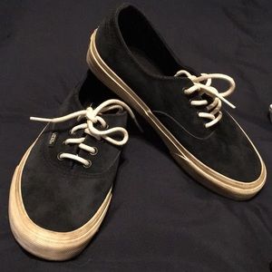 Vans dark navy suede  women’s size 7